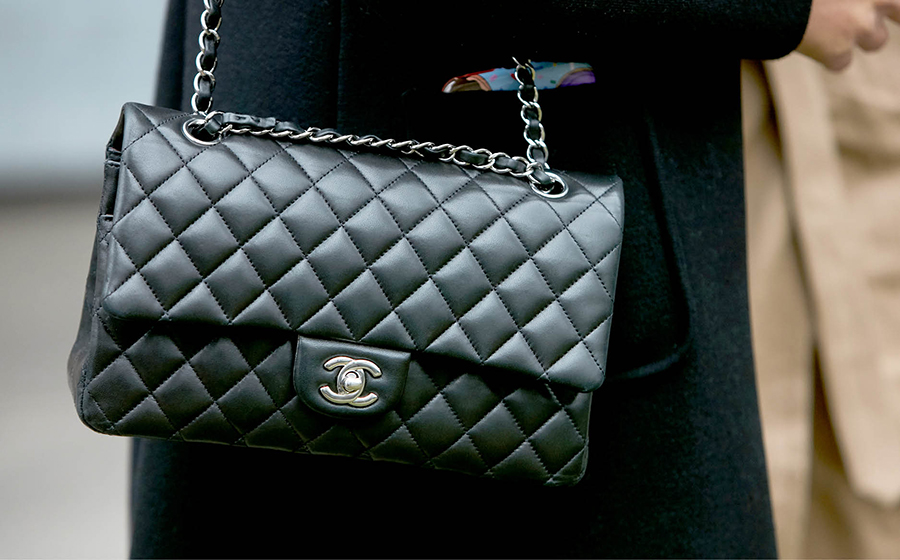 Looking to Shop Second-Hand Luxury Bags in Vail, CO? Call Remix Consignment