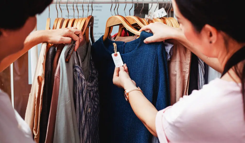 20230830 TenConsumerTrends 2