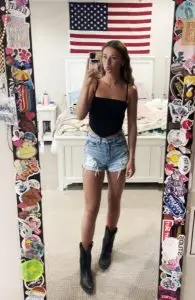 Kylie 389x600 1