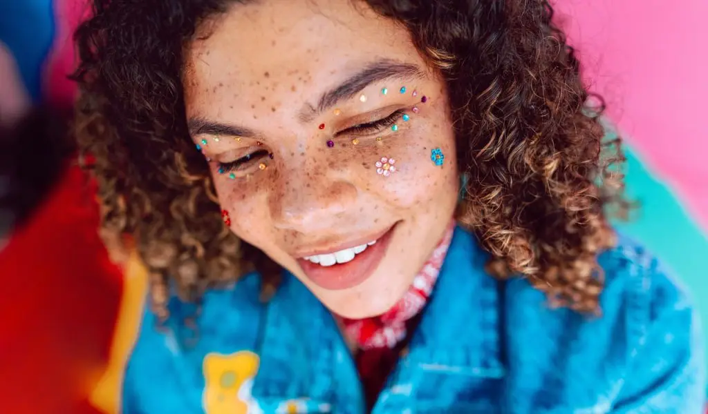 GEn Z Different Language 1280x750