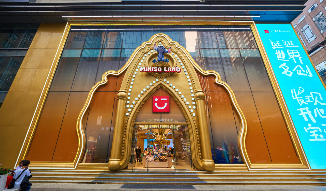 Home 1 The Chinese Are Coming