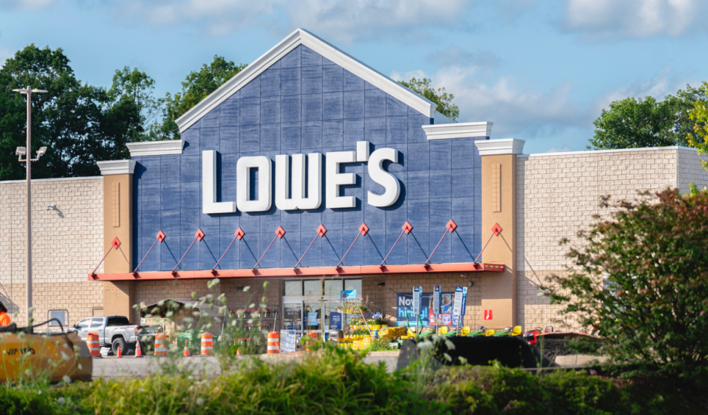 Lowe's: The Robin Report Retail Hit of the Week, 03. 28. 2026 1 Lowes The Robin Report Retail Hit of the Week 03. 28. 2026