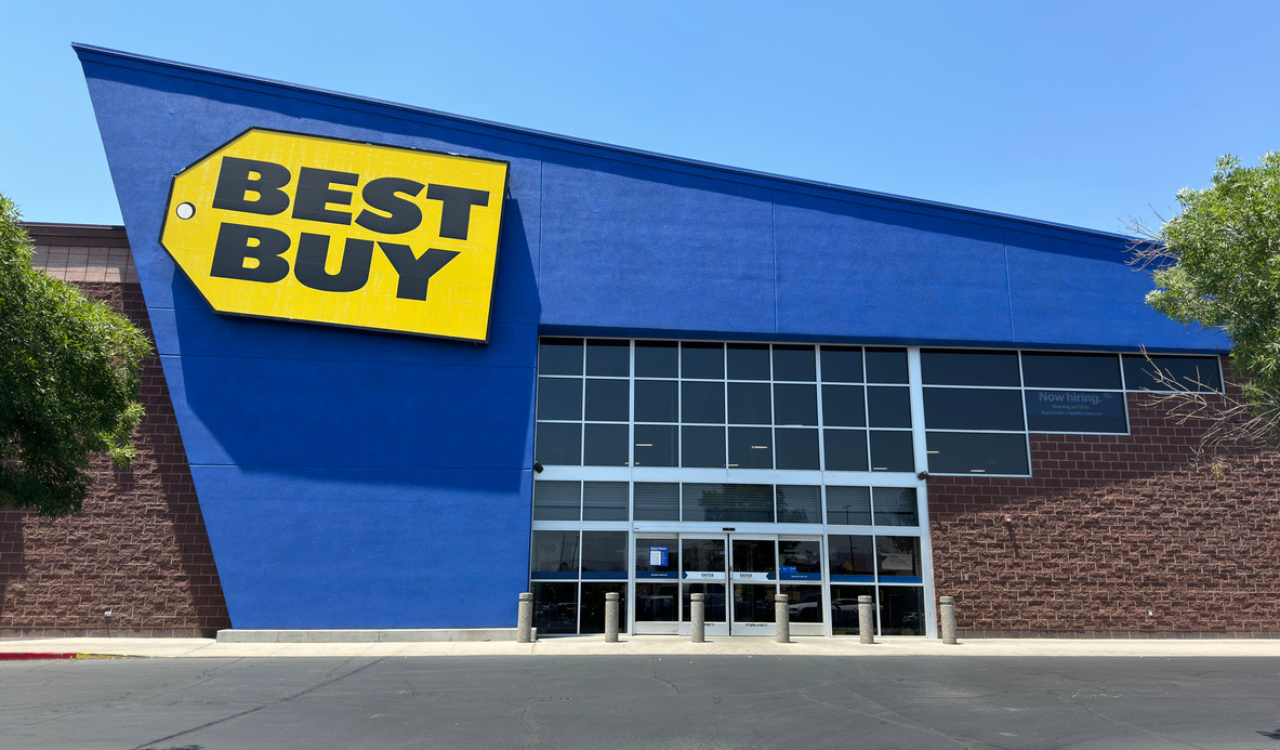 Best Buy The Robin Report Retail Miss of the Week 05. 2. 2026