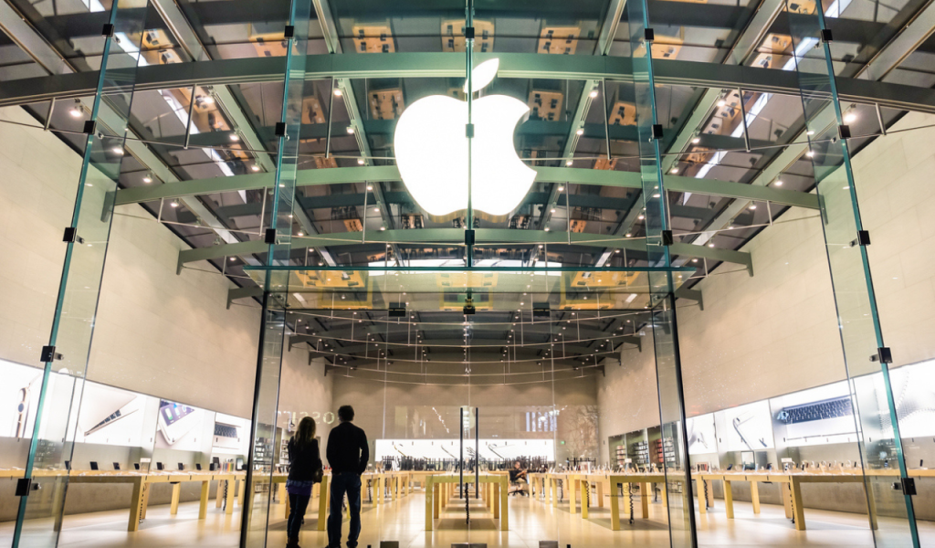 A Point of View: The Heart of a Retailer’s Brand 1 A Point of View The Heart of a Retailers Brand